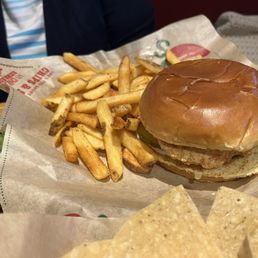 Crispy Chicken Sandwich Crispy Chicken Sandwich