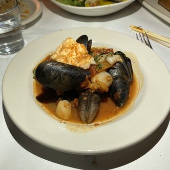 Bonefish Grill - Cioppino - Seafood Near Me - Mccandless, Pennsylvania