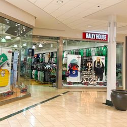 Rally House Lehigh Valley Mall