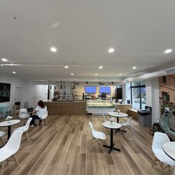 Tutti Gelato Cafe