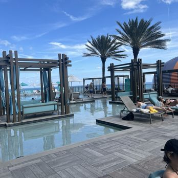 Terrazas at Lyfe Hollywood - Gorgeous views - Cocktail Bars Near Me - Hollywood, Florida Terrazas at Lyfe Hollywood - Gorgeous views - Cocktail Bars Near Me - Hollywood, Florida