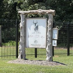 White Tail Run Winery - Exterior
