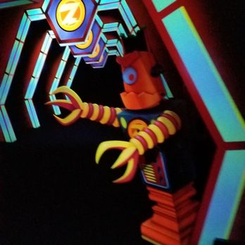 Buzz Lightyear Astro Blasters - Hit the Z targets! - Amusement Parks Near Me - Anaheim, California