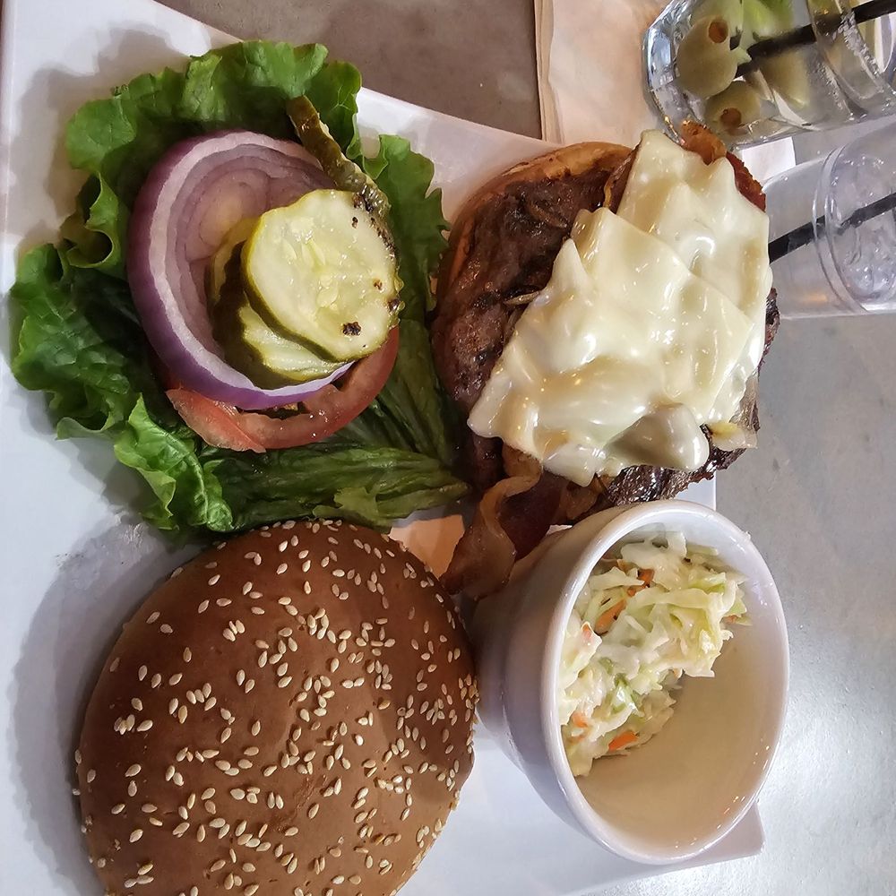 Bacon Cheesburger and slaw (perfect medium rare)