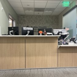 Sutter Health Lab - Lobby/check-in