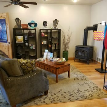 Unwind Mountain Spa - Lobby - Massage Near Me - McCall, Idaho Unwind Mountain Spa - Lobby - Massage Near Me - McCall, Idaho