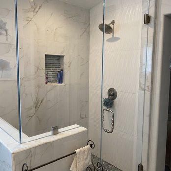 Guzman Contractors - Enclosure showing niche and fixtures - General Contractors Near Me - Ontario, California