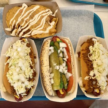 City Limits Barbeque - Frito pie, slaw dogs with brisket chili, authentic Chicago dog - Barbeque Near Me - West Columbia, South Carolina City Limits Barbeque - Frito pie, slaw dogs with brisket chili, authentic Chicago dog - Barbeque Near Me - West Columbia, South Carolina