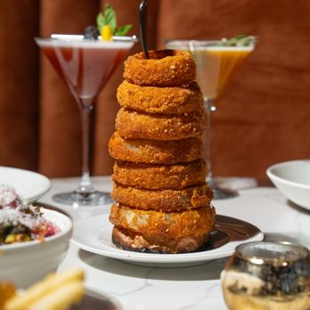 Fieldings Steak - Onion Rings - Steakhouses Near Me - Houston, Texas