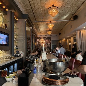 Prosecco - Inside - Italian Near Me - Chicago, Illinois