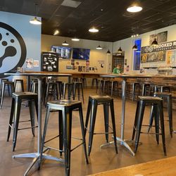 Crooked Run Fermentation - Inside / Interior of brew bar - shares dining space with Señor Ramon taqueria, Nectar bar, J&J pizza/wings, Daybreak Biscuits - cool concept