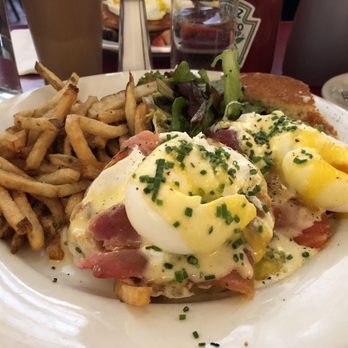 CAFÉ LULUc - French Near Me - Brooklyn, New York CAFÉ LULUc - French Near Me - Brooklyn, New York