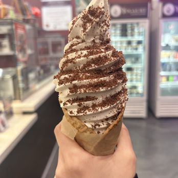 Yoga-urt - Tart - Ice Cream & Frozen Yogurt Near Me - Los Angeles, California Yoga-urt - Tart - Ice Cream & Frozen Yogurt Near Me - Los Angeles, California