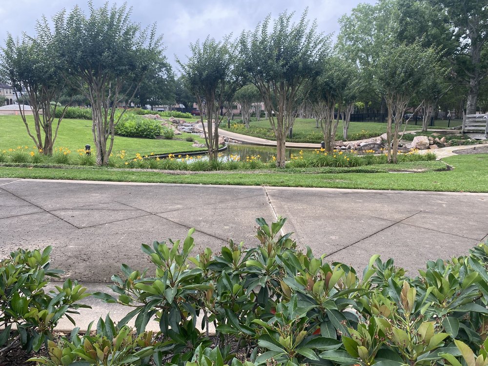 Helen's Park Image