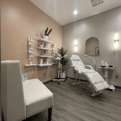 Becca Baldwin Salon