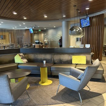 SpringHill Suites by Marriott Fairfax Fair Oaks - Lobby - Hotels Near Me - Fairfax, Virginia SpringHill Suites by Marriott Fairfax Fair Oaks - Lobby - Hotels Near Me - Fairfax, Virginia