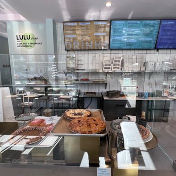 Lulu Green - Inside - Vegan Near Me - Boston, Massachusetts