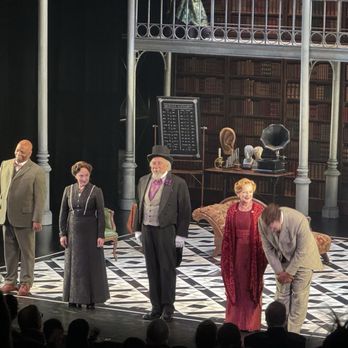 SHAW FESTIVAL THEATRE - Updated May 2026 - 71 Photos & 38 Reviews - 10  Queen's Parade, Niagara-on-the-Lake, Ontario - Performing Arts - Phone  Number - Yelp