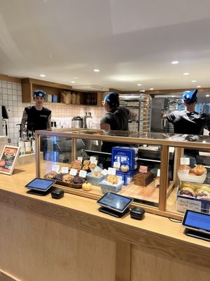 Levain Bakery by null