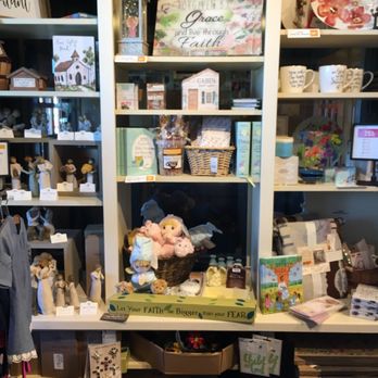 Cracker Barrel Old Country Store - Breakfast & Brunch Near Me - Edinburgh, Indiana