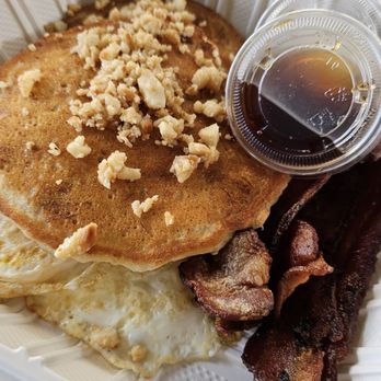 Anuenue Cafe - Macademia nut pancakes, bacon and eggs - Cafes Near Me - Koloa, Hawaii Anuenue Cafe - Macademia nut pancakes, bacon and eggs - Cafes Near Me - Koloa, Hawaii