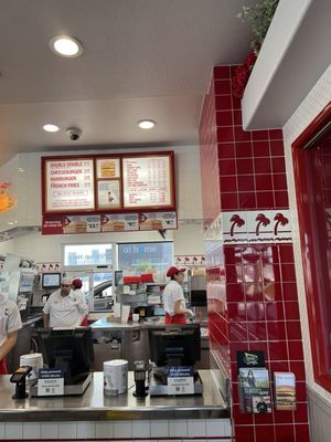 In-N-Out Burger by null