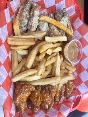 StrikeOut Wingz by null
