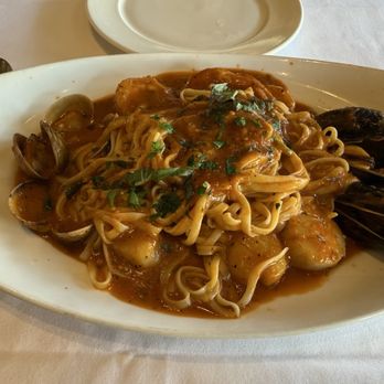 Il Fornaio - Linguini - Italian Near Me - San Jose, California Il Fornaio - Linguini - Italian Near Me - San Jose, California