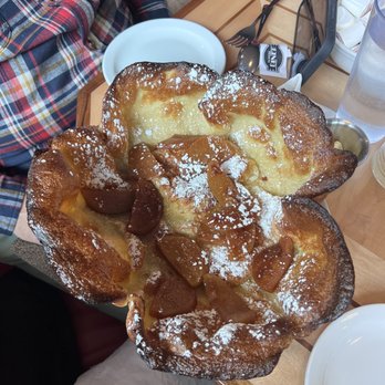 The Little Diner - Dutch baby pancake - Diners Near Me - Vail, Colorado The Little Diner - Dutch baby pancake - Diners Near Me - Vail, Colorado