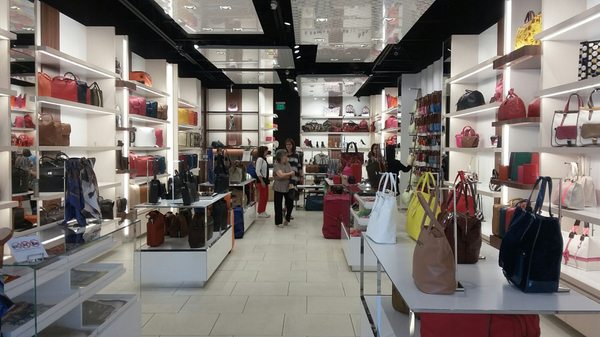 longchamp stores near me