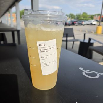 Starbucks - Coffee & Tea Near Me - Lisle, Illinois Starbucks - Coffee & Tea Near Me - Lisle, Illinois