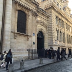 Université de la Sorbonne - C'est loin tout ça !-)