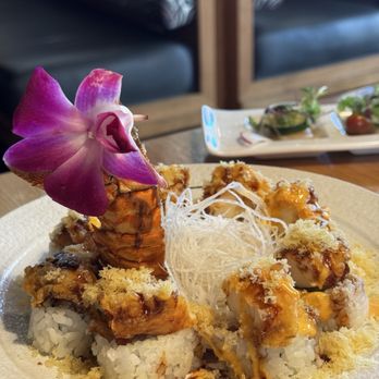 Robata Wasa - Crispy Lobster Roll - Sushi Bars Near Me - Irvine, California Robata Wasa - Crispy Lobster Roll - Sushi Bars Near Me - Irvine, California