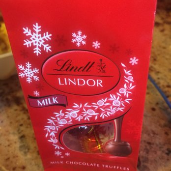 Chicken Run - They are giving out chocolates for the holidays - Chicken Wings Near Me - Baltimore, Maryland Chicken Run - They are giving out chocolates for the holidays - Chicken Wings Near Me - Baltimore, Maryland
