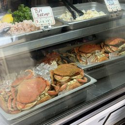 Fresh Crab & Shrimp