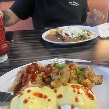 The Nook Breakfast Spot - Egg Benedict with home potatoes. Green Chilaquiles & eggs with rice and beans - Breakfast & Brunch Near Me - Lomita, California
