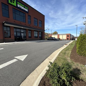Right Fit Storage - Self Storage Near Me - Greensboro, North Carolina Right Fit Storage - Self Storage Near Me - Greensboro, North Carolina