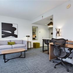 Homewood Suites by Hilton Louisville-East - Guest room