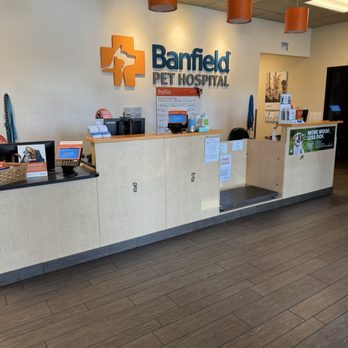 Banfield Pet Hospital - Veterinarians Near Me - Temecula, California Banfield Pet Hospital - Veterinarians Near Me - Temecula, California
