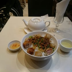 Que Me - Bobun nem boeuf et thé vietnamien.