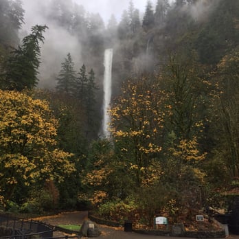 Multnomah Falls - Hiking Near Me - Bridal Veil, Oregon Multnomah Falls - Hiking Near Me - Bridal Veil, Oregon
