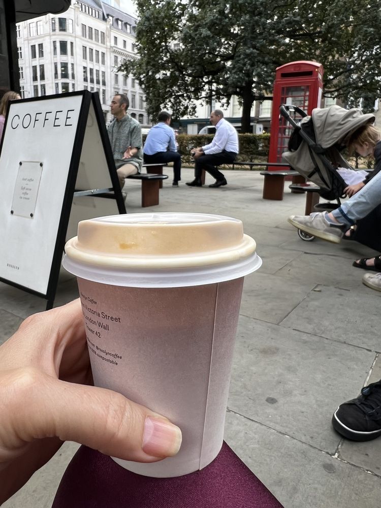 ROSSLYN COFFEE LONDON WALL 118 London Wall, London, United Kingdom