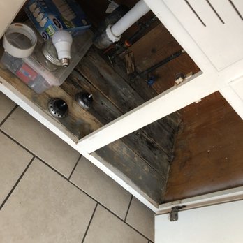 Kustom Kleaning - This is under the kitchen sink. Not even cleaned out from the previous tenants. - Home Cleaning Near Me