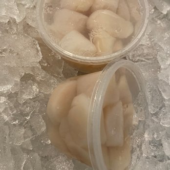 Bill Forrest Seafood - two plastic containers of ice - Seafood Markets Near Me - Poquoson, Virginia