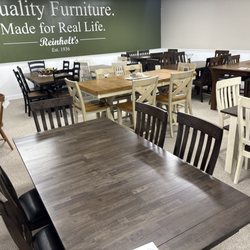 Reinholts Furniture & Mattresses