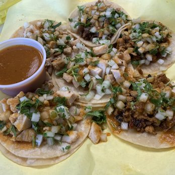 Casa De Papi - Tacos - Mexican Near Me - Canoga Park, California