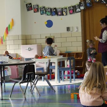 Little Lights - 3 year olds classroom - Preschools Near Me - Chicago, Illinois Little Lights - 3 year olds classroom - Preschools Near Me - Chicago, Illinois