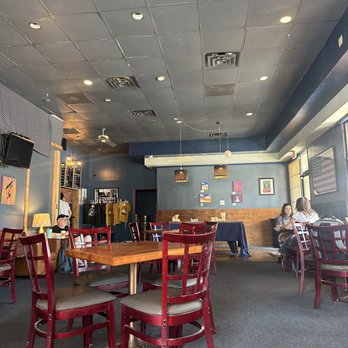 Dog Day Coffee & Nitro - Interior - Coffee & Tea Near Me - Austin, Texas