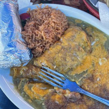 Gilbert's El Indio Restaurant - Taco and enchiladas - Mexican Near Me - Santa Monica, California Gilbert's El Indio Restaurant - Taco and enchiladas - Mexican Near Me - Santa Monica, California