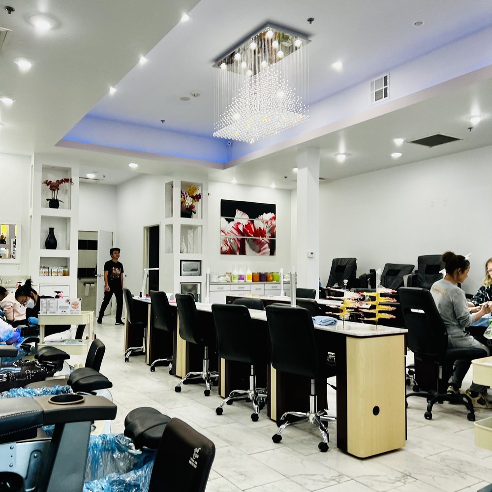 Cuccio Nail Spa - Nail Salons Near Me - Mesa, Arizona Cuccio Nail Spa - Nail Salons Near Me - Mesa, Arizona